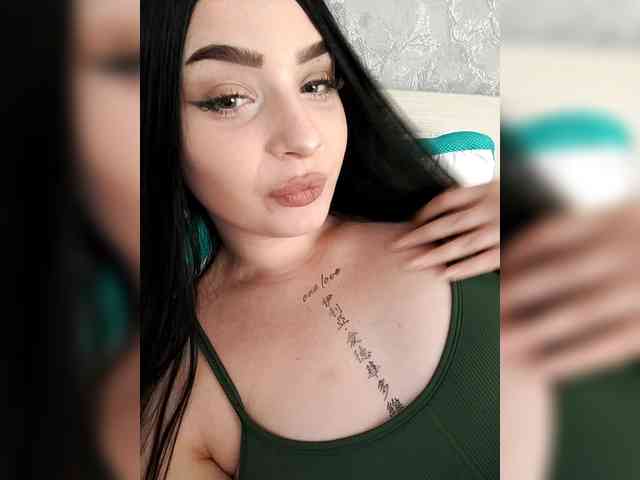 sexy-girl999 bongacams live cam model