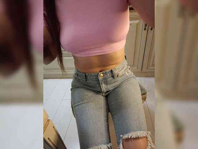 Gerda-and-Kai bongacams live cam model