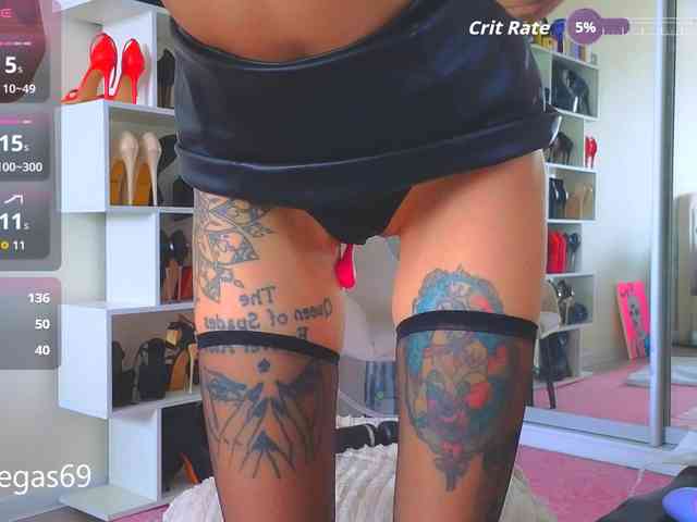 Lina-moore69 bongacams live cam model