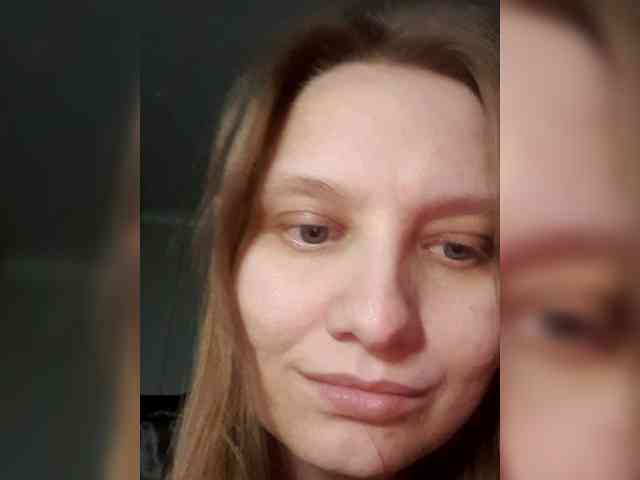 LinNatty bongacams live cam model
