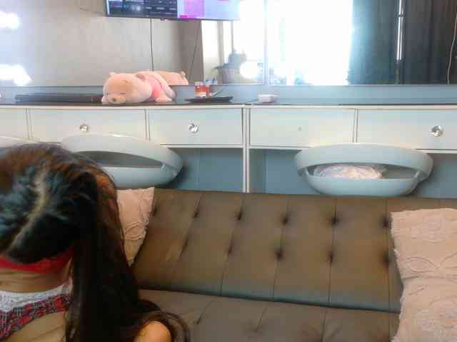 farianaall bongacams live cam model