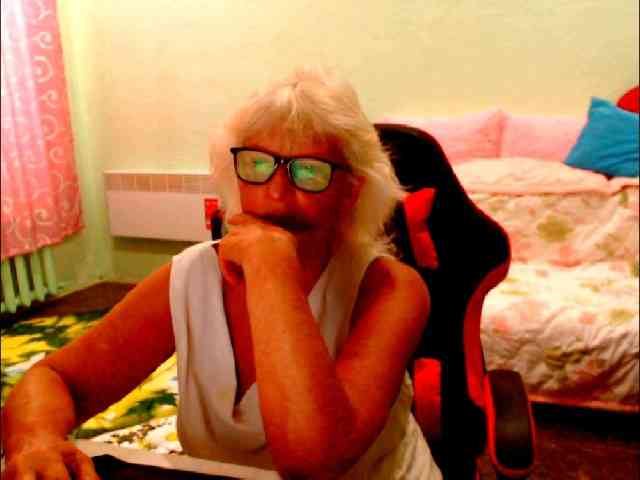 Natalia7634 bongacams live cam model