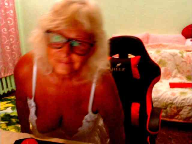 Natalia7634 bongacams live cam model