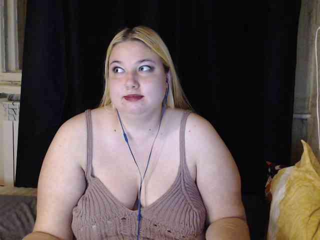 Boolochkaa bongacams live cam model