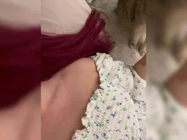 lova-mars bongacams live cam model