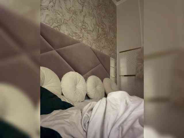 aniram2221 bongacams live cam model