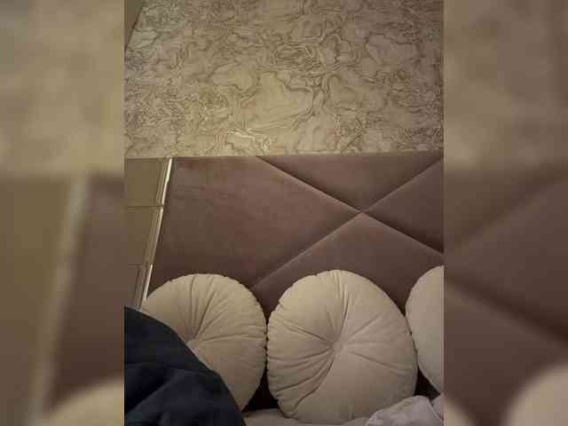 aniram2221 bongacams live cam model