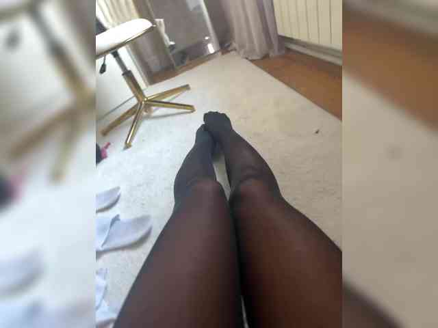 aniram2221 bongacams live cam model