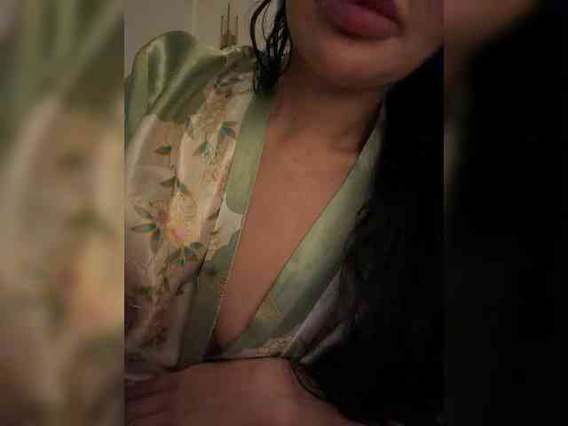 aniram2221 bongacams live cam model