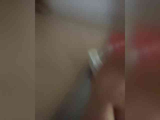 NadinKeddo bongacams live cam model