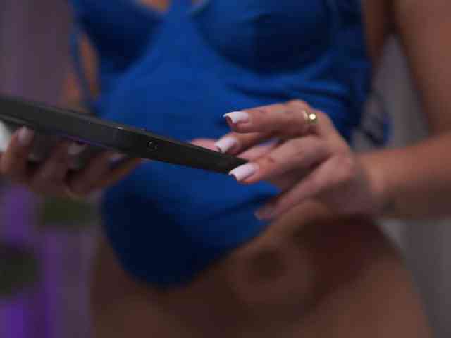 NatyDesiree bongacams live cam model