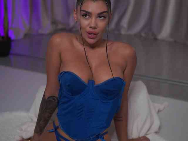 NatyDesiree bongacams live cam model