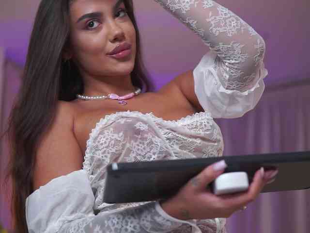 NatyDesiree bongacams live cam model