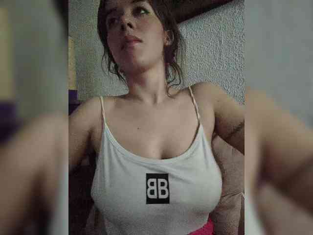 MeliissaVelez bongacams live cam model