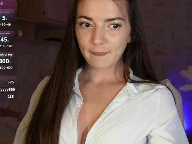 -Saharochek- bongacams live cam model