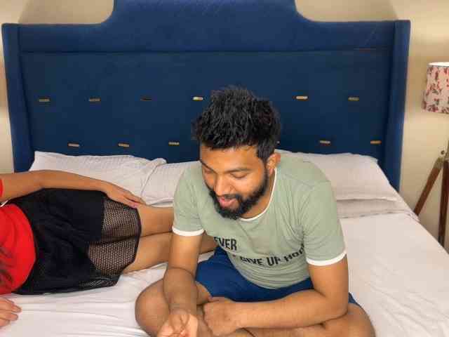 AngelAnkit bongacams live cam model