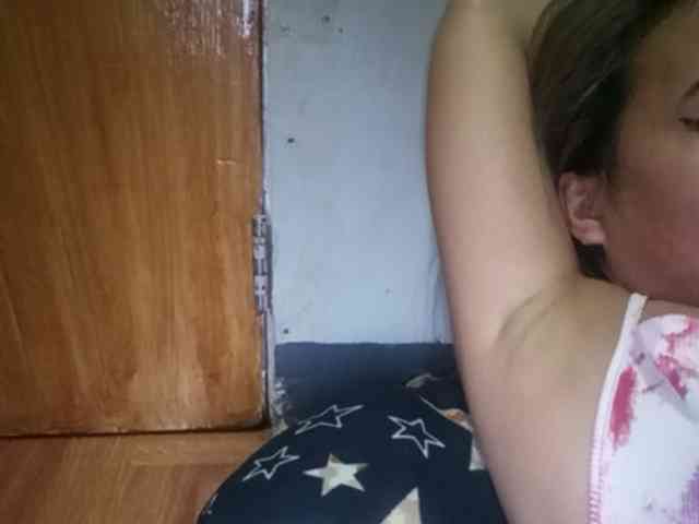 Pempemliciouss bongacams live cam model
