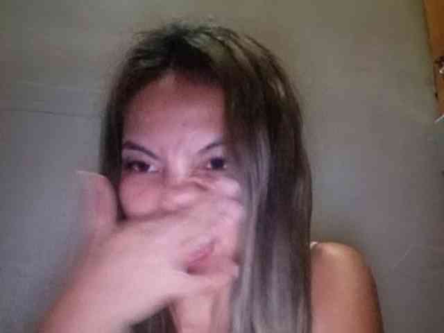 Pempemliciouss bongacams live cam model