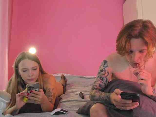 couple-tats bongacams live cam model