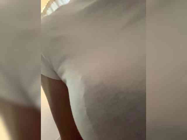 Stasya-moor bongacams live cam model