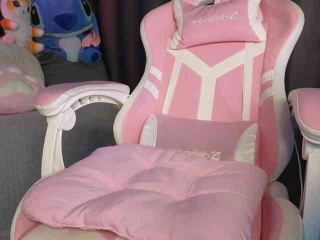 Eva--queen bongacams live cam model