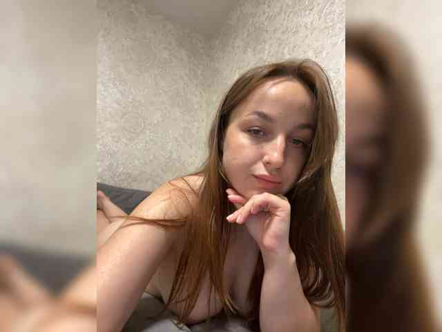 Serkartt bongacams live cam model