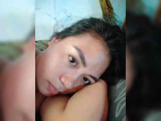 XXhornywetprincess99XX bongacams live cam model
