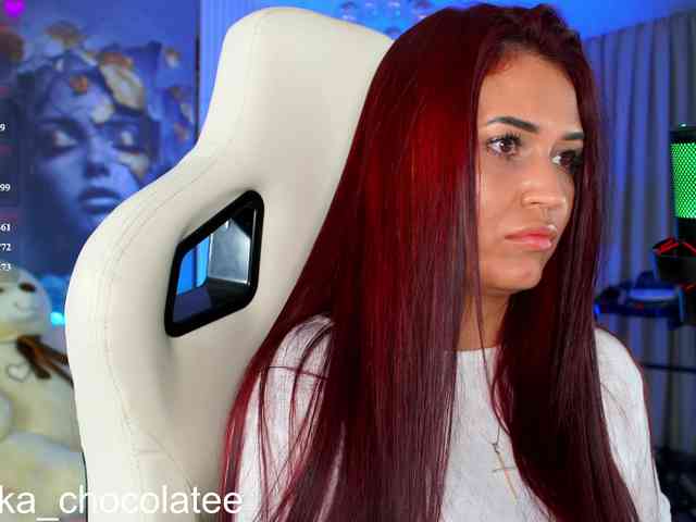 Adel-chocolatee bongacams live cam model