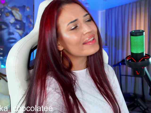 Adel-chocolatee bongacams live cam model