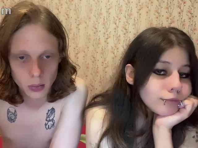 Crystal-Porn-Love bongacams live cam model