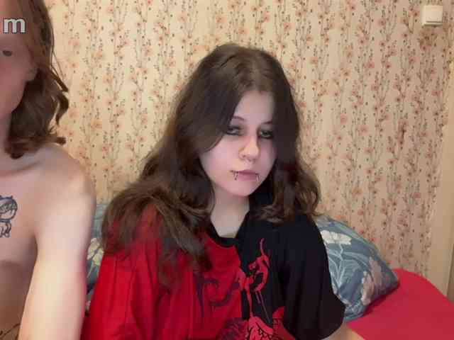 Crystal-Porn-Love bongacams live cam model