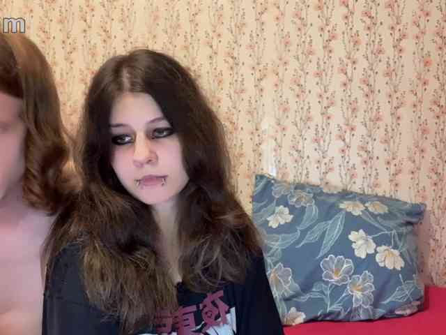 Crystal-Porn-Love bongacams live cam model