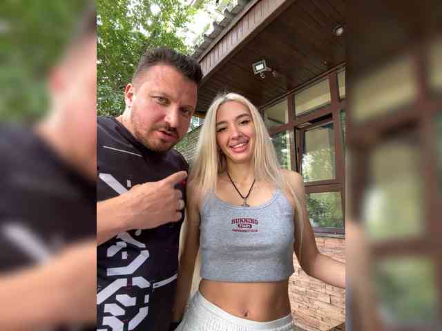 SnakeTina bongacams live cam model