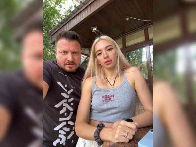 SnakeTina bongacams live cam model