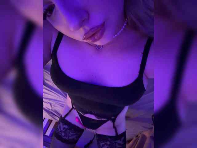 Nice-rats02 bongacams live cam model