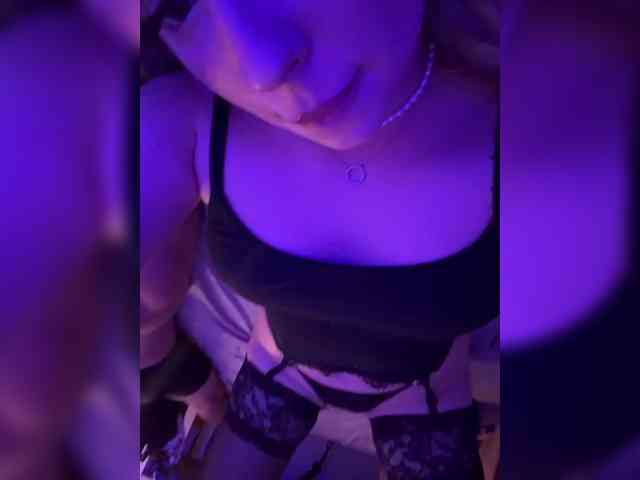 Nice-rats02 bongacams live cam model