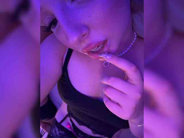 Nice-rats02 bongacams live cam model