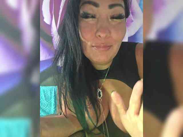 xxxDirtyBitchxxx bongacams live cam model