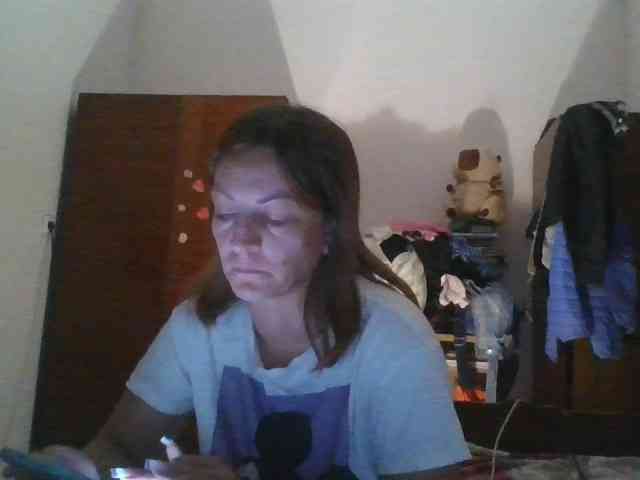 sweetcandy1 bongacams live cam model