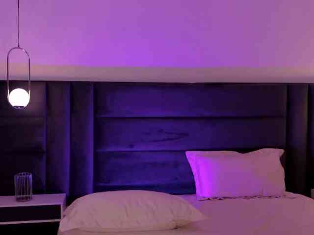 CelestePalmer bongacams live cam model