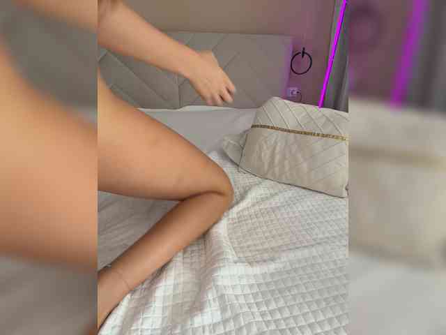 bookonlinefree bongacams live cam model