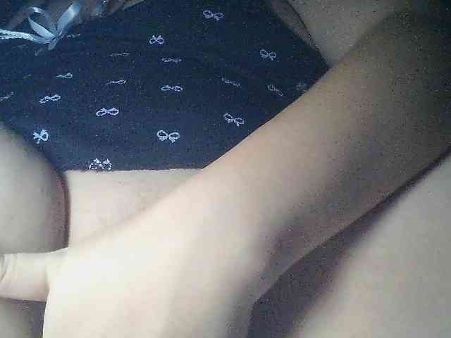 Bong-999 bongacams live cam model