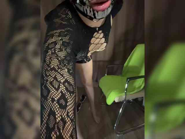 MadmenLovers bongacams live cam model