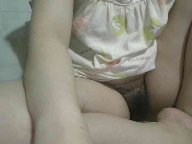 hana-sexy bongacams live cam model