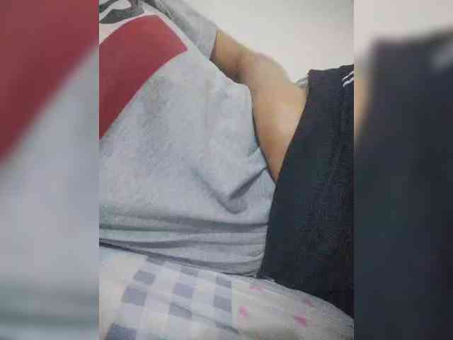 Rabearivelo bongacams live cam model