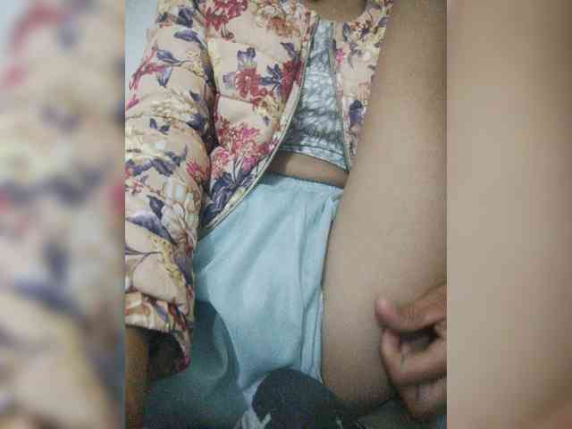 Rabearivelo bongacams live cam model