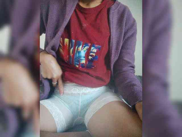 Rabearivelo bongacams live cam model