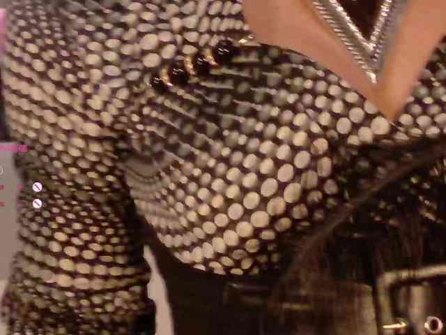 Milforja bongacams live cam model