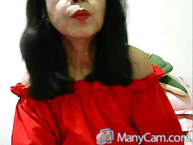 Ellie05 bongacams live cam model