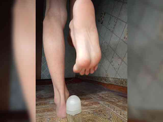 Your-Peachy-Dream bongacams live cam model